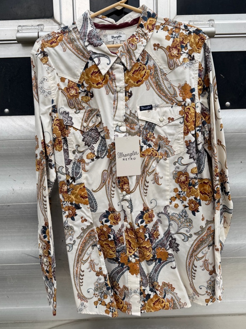 Women’s Wrangler Retro Shirt